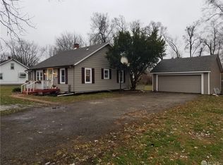 112 W Funderburg Rd, Fairborn, OH 45324