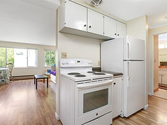 5th image of 919 2nd Ave W APT 303