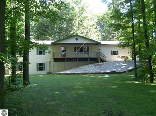 3674 Hall Rd SW, South Boardman, MI 49680