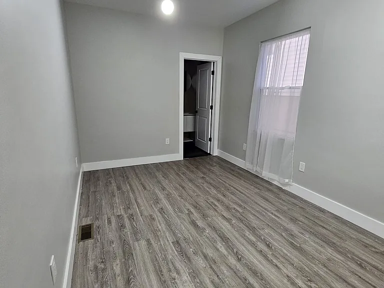 101 Fabyan Pl #1 — Photo 23