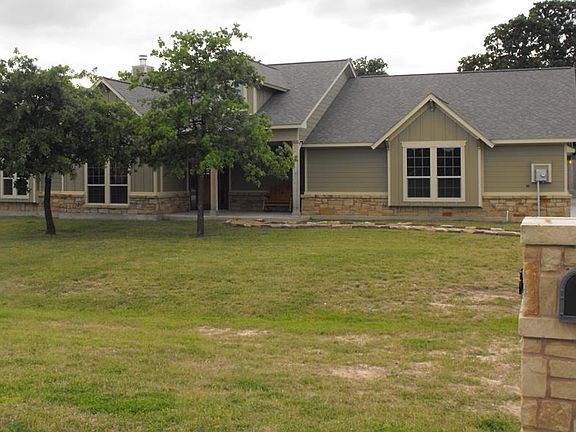 4th image of 715 Clear Water Ct