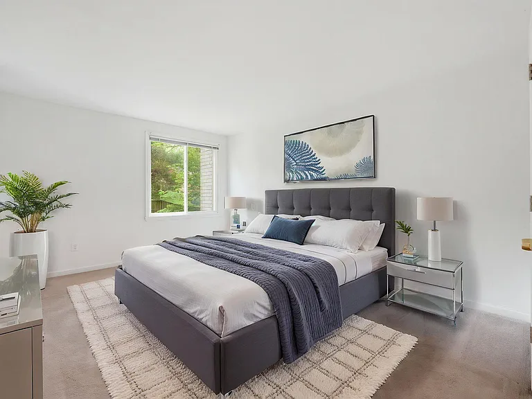 5578 Burnside Dr #5 — Photo 18