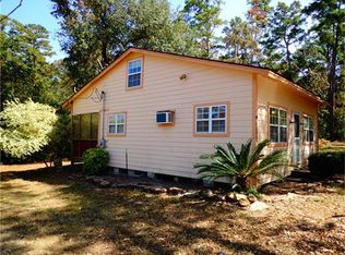 11107 Magnolia Dr, Plantersville, TX 77363