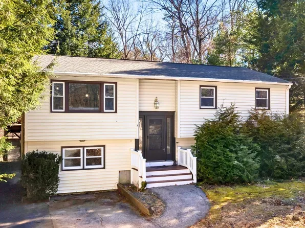 7 Fuller Drive, Hudson, NH 03051-3006