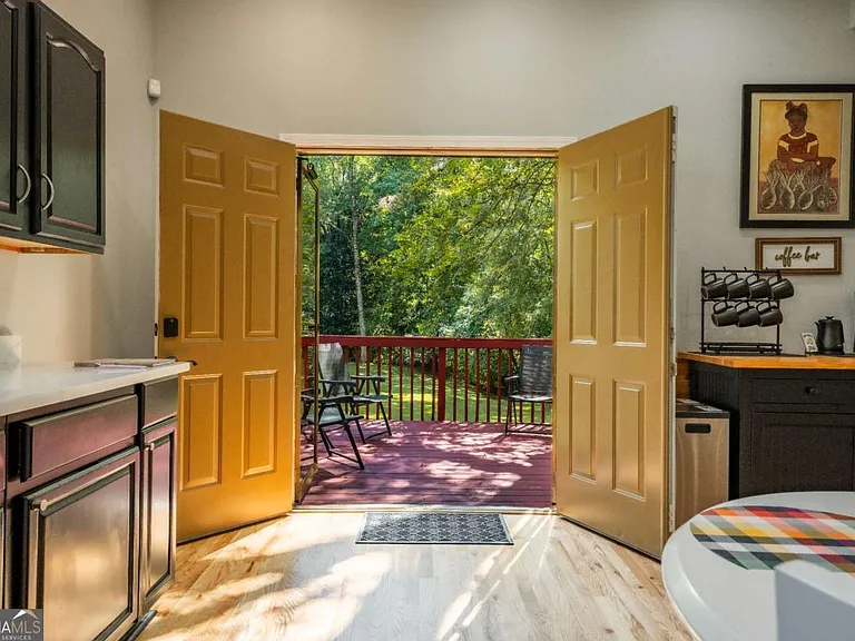 152B Rivertown Rd — Photo 10