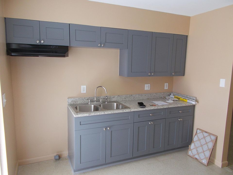 1st image of 1051 Jewel Ave