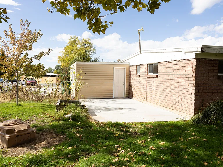 1316 Kent Cir — Photo 21
