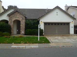 6141 Orchard View Dr, Elk Grove, CA 95757