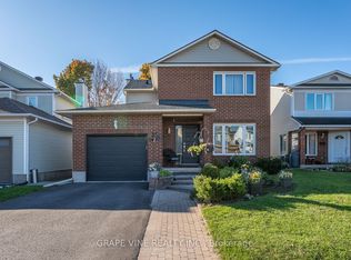 25 Wheeler St, Ottawa, ON K2J3B8