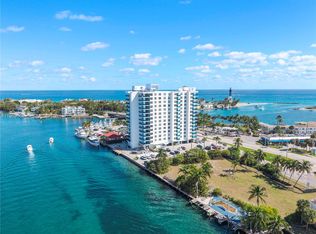Hillsboro Light Towers, Pompano Beach, FL 33062
