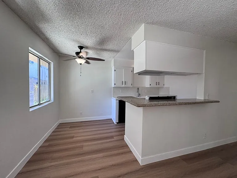 750 Orizaba Ave — Photo 3