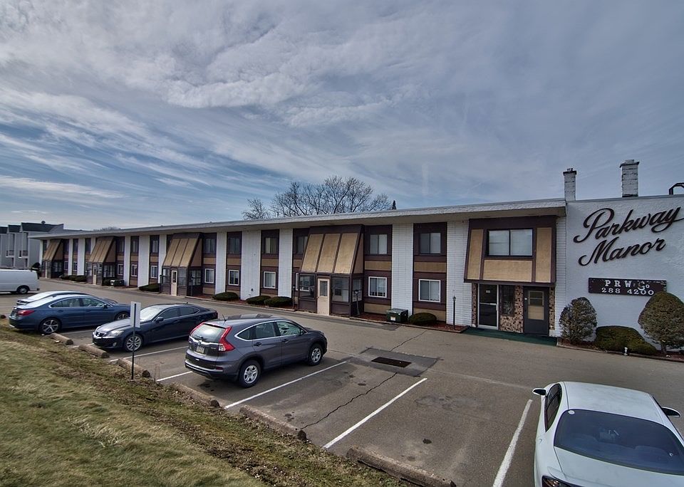 1st image of 100 Parkway Blvd APT 26