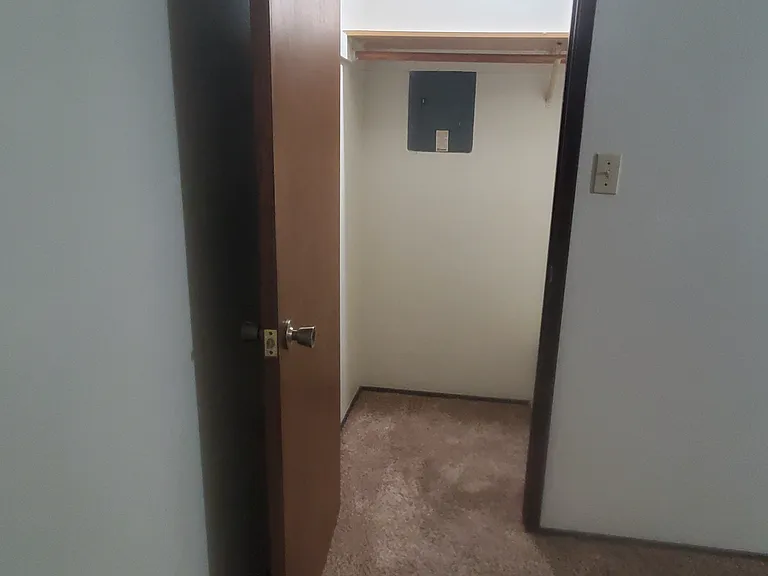 309 Almond Ave — Photo 13
