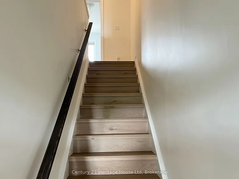 654 Woodlawn Rd E #B — Photo 19