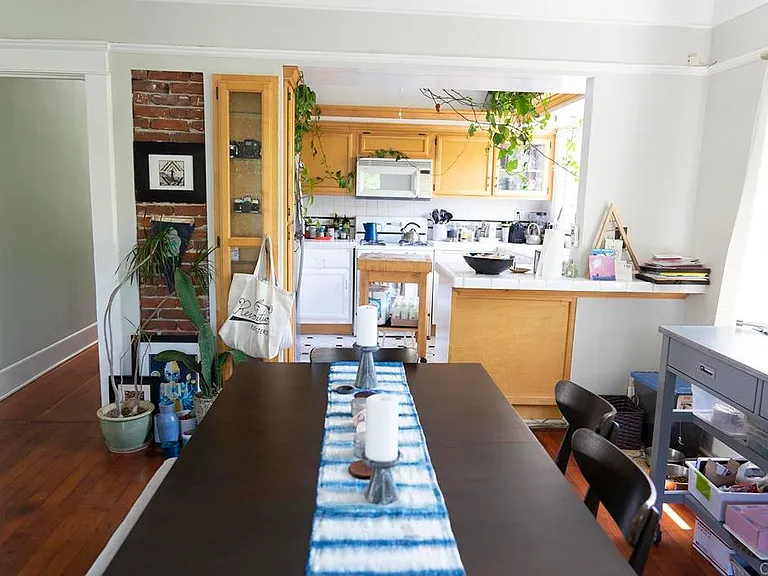 408 N Tremont St — Photo 3