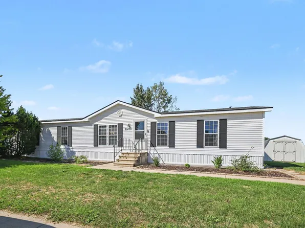 2141 Granite St, Hudsonville, MI 49426