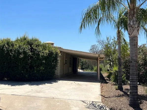 23506 Big Tee Dr, Canyon Lake, CA 92587