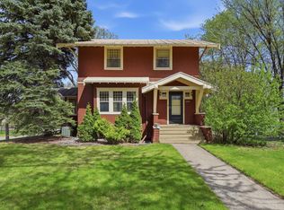 1202 6th St S, Fargo, ND 58103