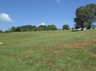 1775 Derby Downs Dr, Friendsville, TN 37737