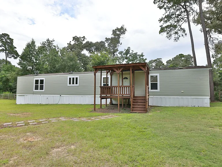 33940 Ansley Rd — Photo 3