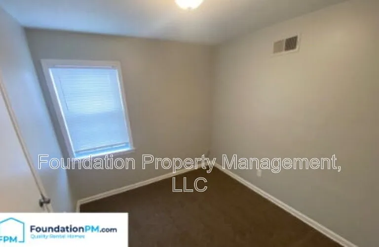4208 Beacon Hill Dr — Photo 16