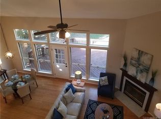 12319 Landing Green Dr, Charlotte, NC 28277