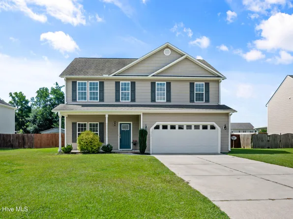 114 Dukes Lake Circle, Richlands, NC 28574