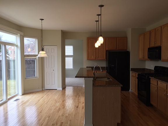 3rd image of 2237 W Forest Cove Dr