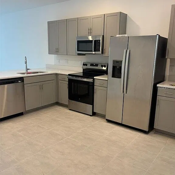 8629 Daybreak St — Photo 3