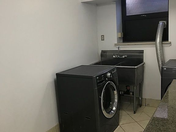 3rd image of 2136 78th St