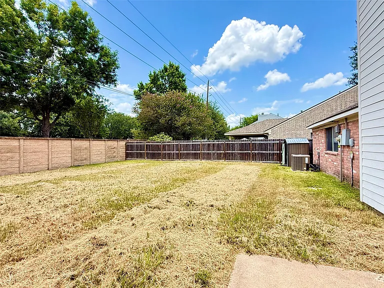 9631 Secretariat Dr — Photo 24