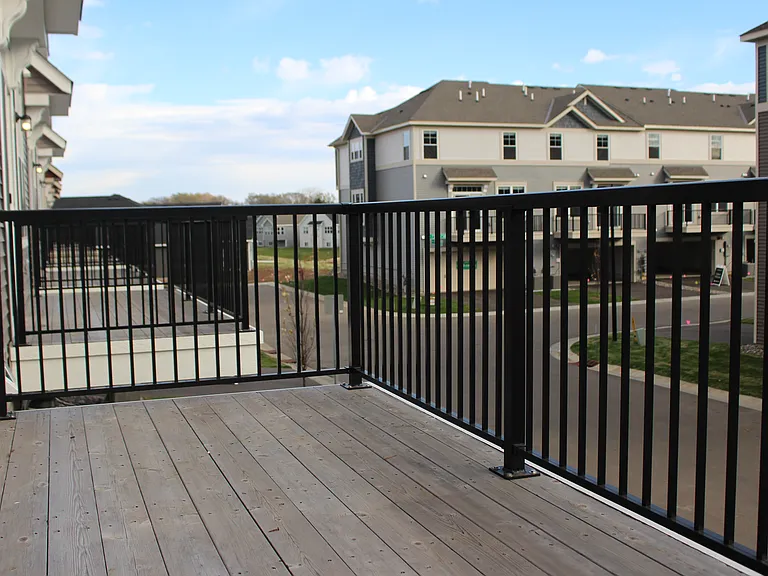 Deck View3