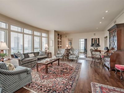 1000 Uptown Park Blvd APT 101, Houston, TX, 77056