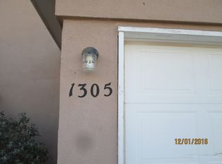 1305 Amole Dr SW, Albuquerque, NM 87121