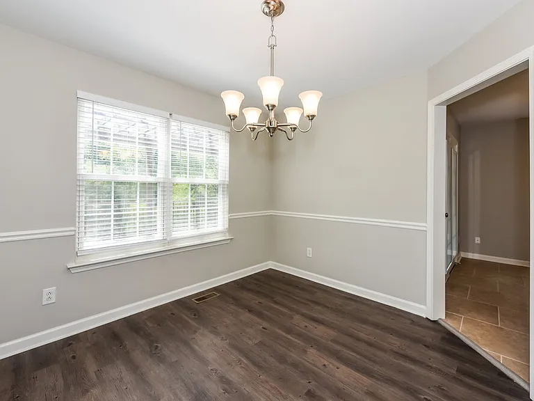 1594 Laurel Ledge Dr — Photo 5