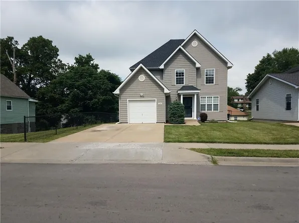 3914 Highland Ave, Kansas City, MO 64110