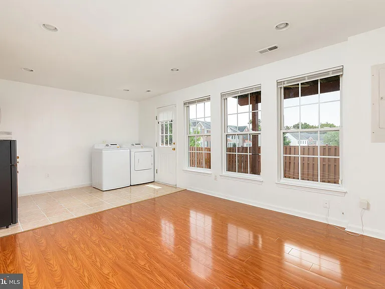 15969 Canada Goose Loop — Photo 28
