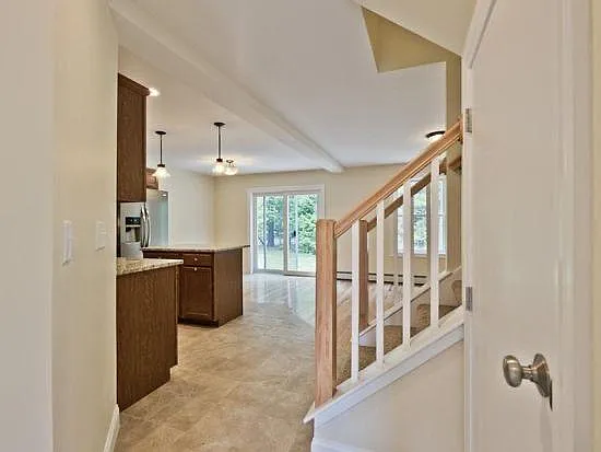 14 Zylar Dr #14 — Photo 10