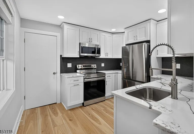 33 Grant St #1 — Photo 6