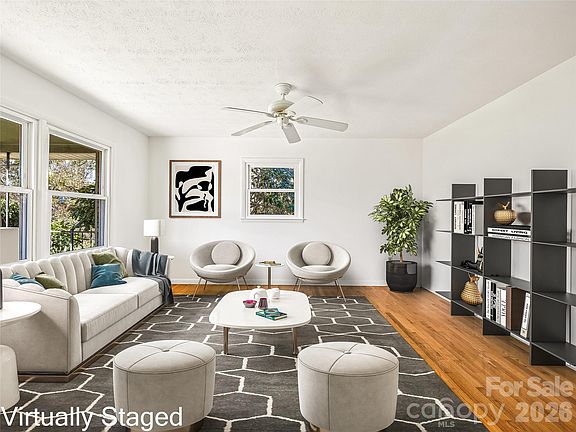 3rd image of 10 Ridge Ave