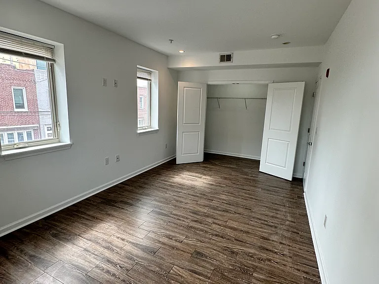 1128 S 19th St #B — Photo 11