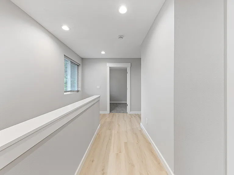 427 SE Inlet Ave — Photo 28