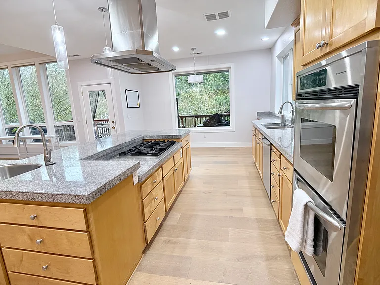 2852 SW 64th Pl — Photo 12