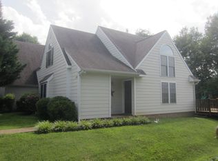 1249 Clover Ridge Pl, Charlottesville, VA 22901