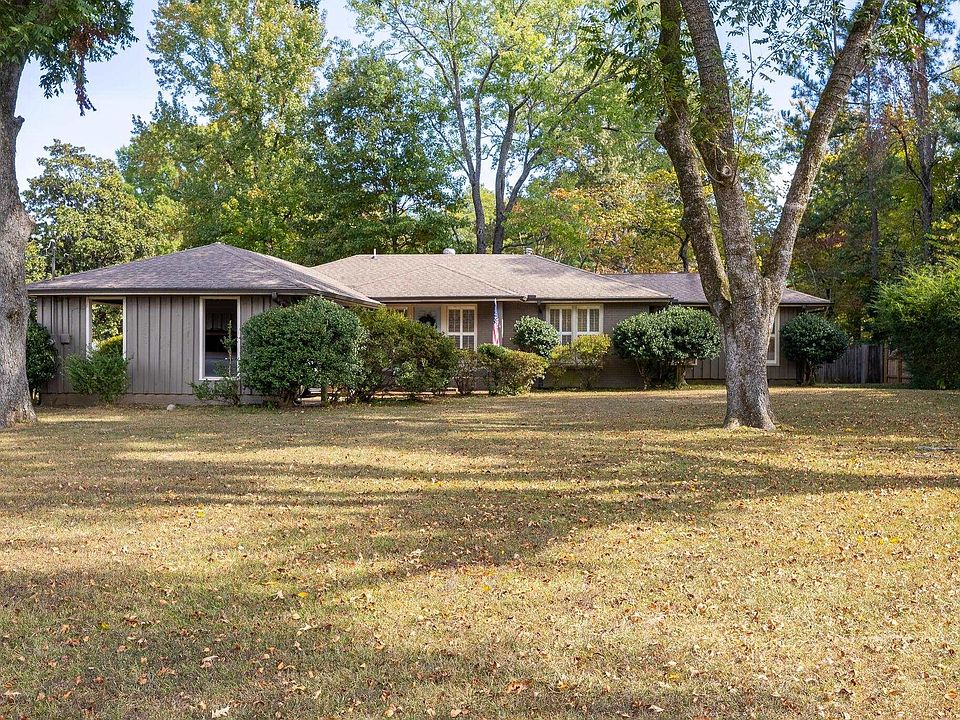 1st image of 1740 Riverdale Rd