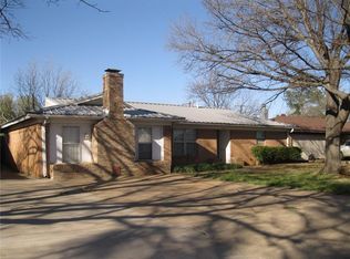 1306 Cypress St, Breckenridge, TX 76424