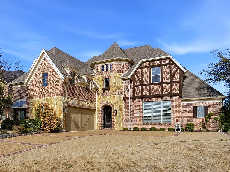 4007 Barlow Ct — Photo 3