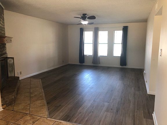 5th image of 2665 Lori Ln