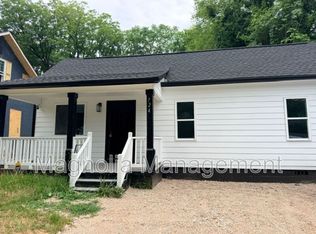 724 John St, Henderson, NC 27536