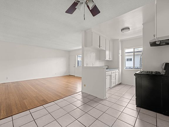 2nd image of 723 N Gramercy Pl #1B-1Ba-720Sqft